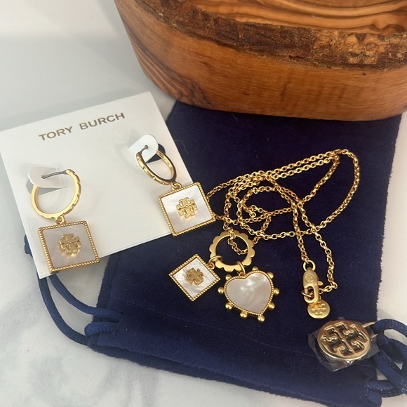 💛 Tory Burch Set. - Picture 13 of 16